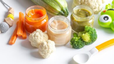 غذاء الطفل المهروس وطرق حفظه وتجميده