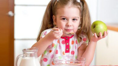 السناكس والتغذية الصحية للأطفال