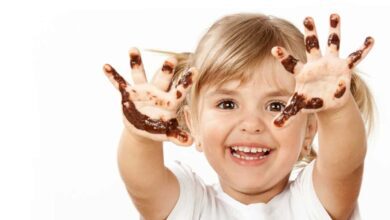 الشوكولاتة للرضع متى يمكن تقديمها؟ وفوائدها لهم