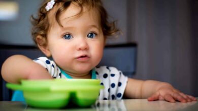 متى ياكل الطفل الرضيع اللحوم بأنواعها؟