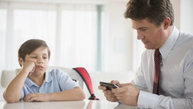 كوارث في تربية الاطفال يفعلها الاباء