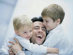 الصراع داخل الاسرة و الأختلاف بين الآباء والأبناء