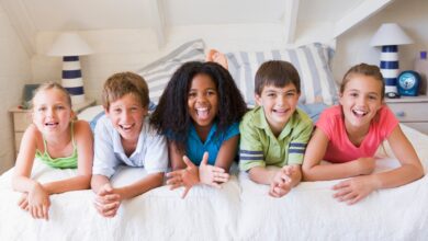 تاثير الاصدقاء على المراهق