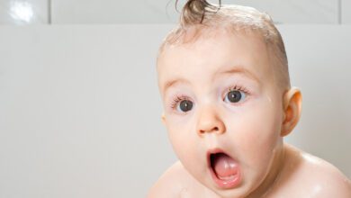 أهم نصائح العناية بشعر الاطفال التي تحافظ على شعر صحي حتى يكبر