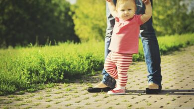 تاخر المشي عند الاطفال الاسباب وطرق العلاج