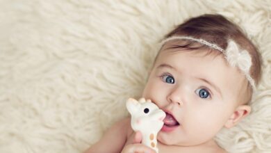 ولادة طفل جميل