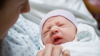 نصائح للتبول بعد الولادة بسهولة