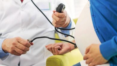 زلال البول اثناء الحمل أسبابه وأعراضه وعلاجه