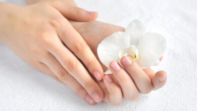 اسباب وعلاج الافرازات المهبلية وهل هي طبيعية أم مرضية