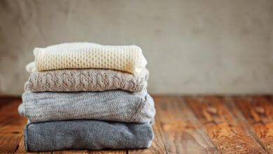 طريقة تنظيف الملابس الصوف