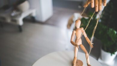ماذا تفعل إذا شعرت إنك تتعرض إلي الاستغلال في العلاقات؟