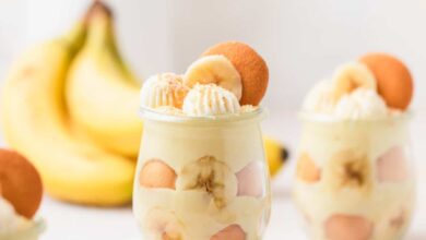 بودنج الموز والكريمة بطريقة سهلة بالخطوات