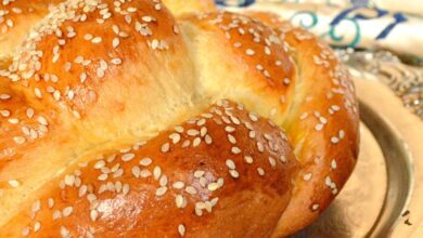 طريقة عمل بيتزا الوردة بالخطوات مصورة