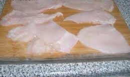 صدور دجاج بالكوسة والجبنة